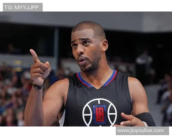 追梦之路:保罗应获得新机会昂首离开NBA期待与新队签约共创辉煌 追梦之路:保罗应获得新机会昂首离开NBA期待与新队签约共创辉煌