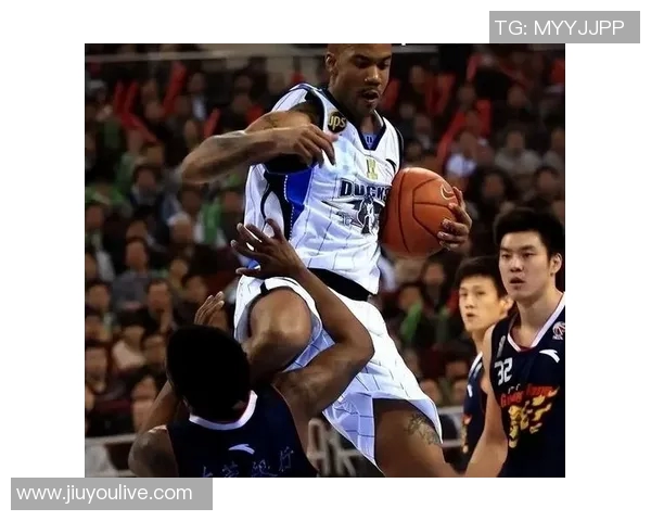 马布里在CBA展现实力语言障碍无碍瀚森需掌握英语才能融入