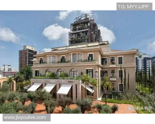 德佩豪华酒店套房月租35万镑球队要求搬迁他却拒绝