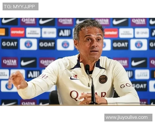 恩里克提升我的防守能力我乐于在左右两个边路灵活发挥