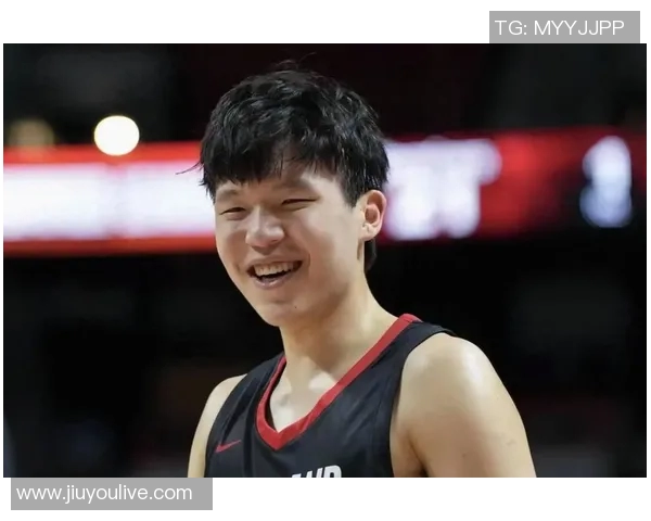 斯普利特赞杨瀚森场下努力训练心肺与力量这位年轻球员的拼搏精神值得认可