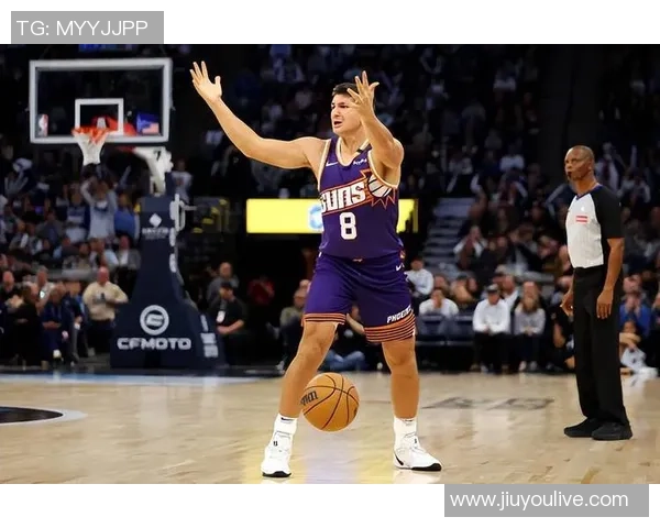 格雷森阿伦谈首节扣篮时关注文班位置的重要性与策略分析